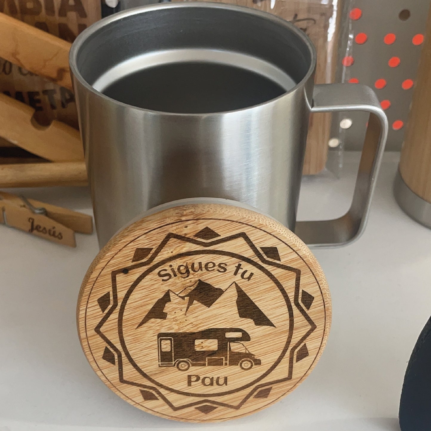 Taza térmica con personalización en tapa